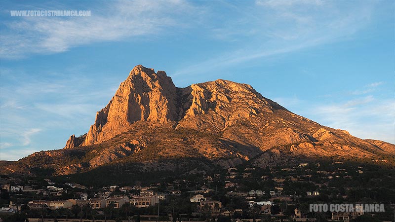  image vertiente escarpada montaña puig campana fotografias paisaje 