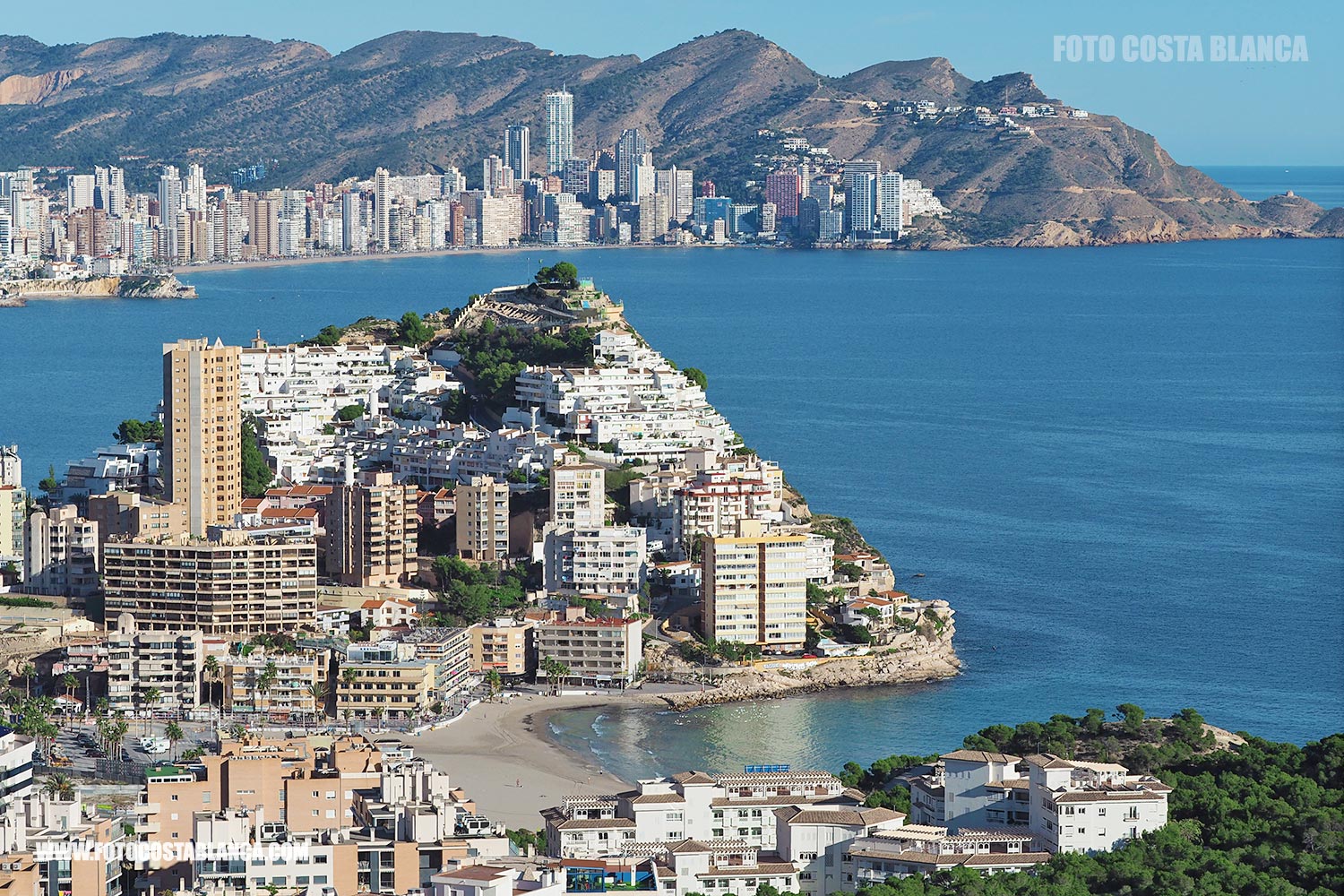  image hill tosal cala benidorm bay panoramic view steep houses
