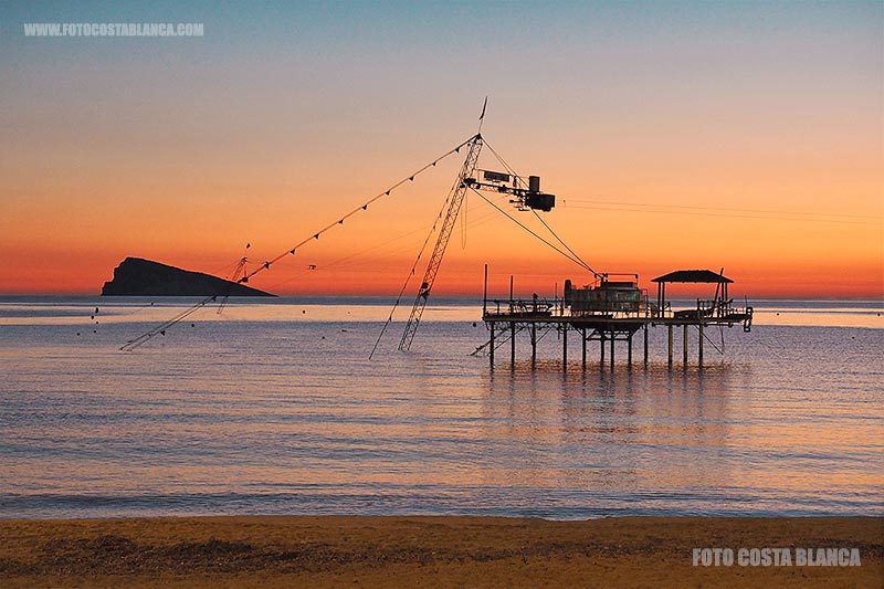 night photography island benidorm cable ski installations sunrise